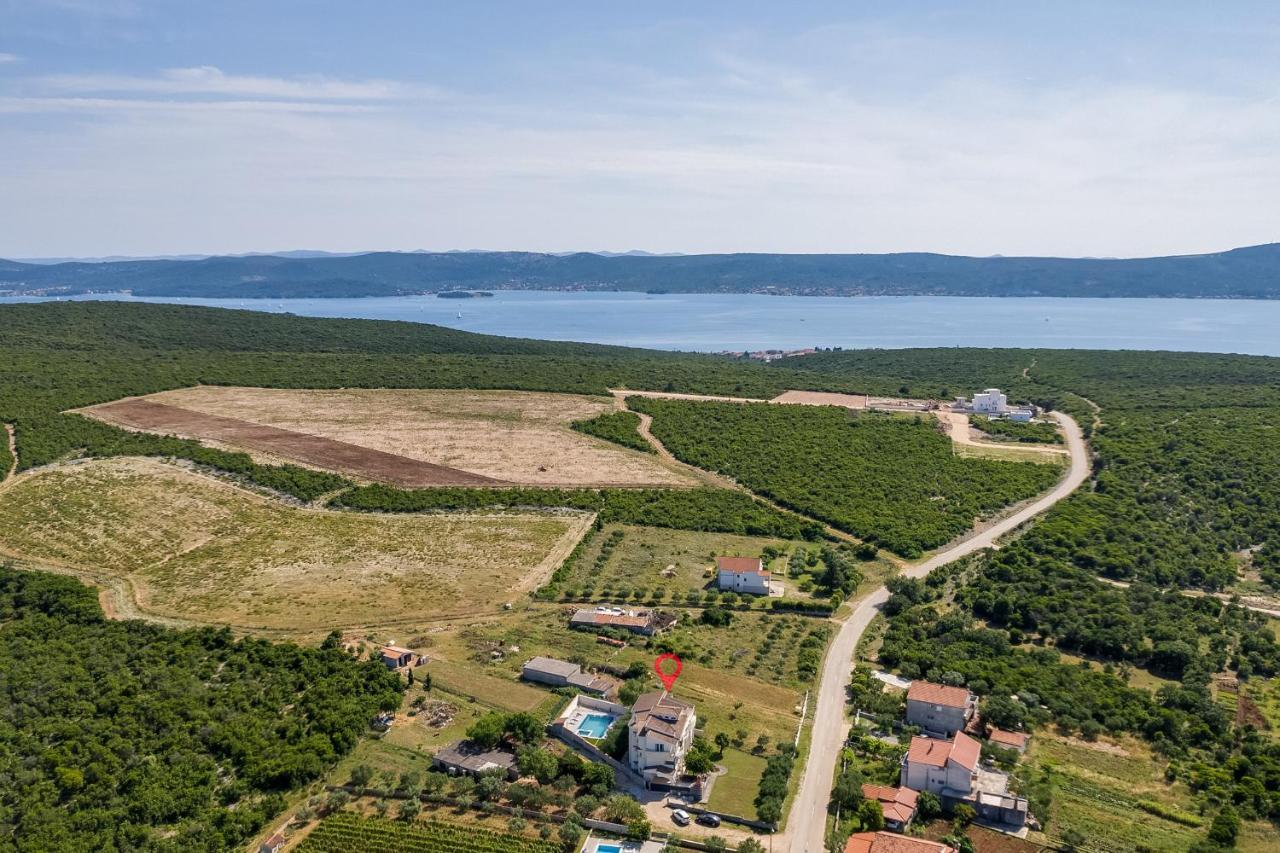 Apartment Miruna S Bazenom Donje Rastane Buitenkant foto