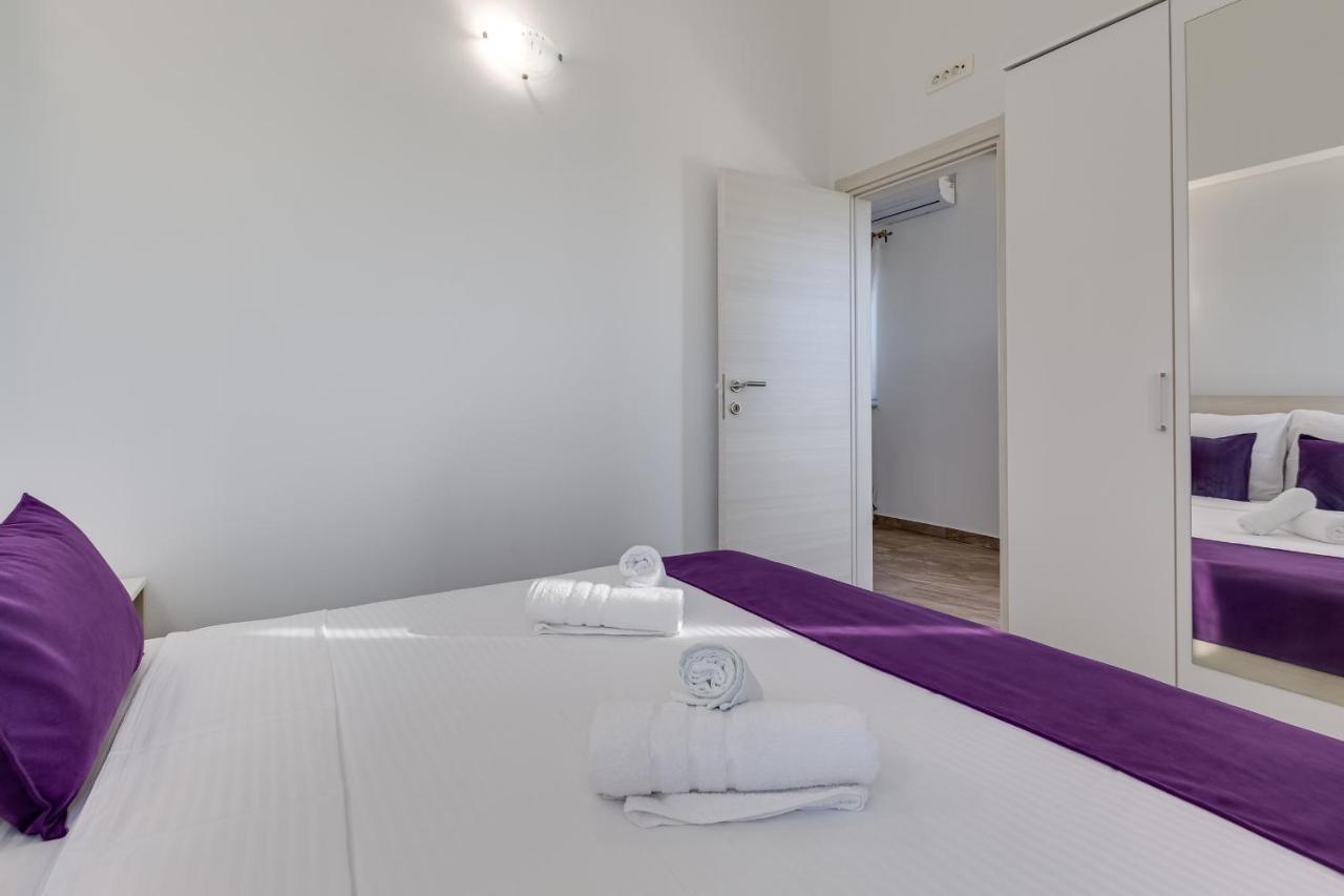 Apartment Miruna S Bazenom Donje Rastane Buitenkant foto